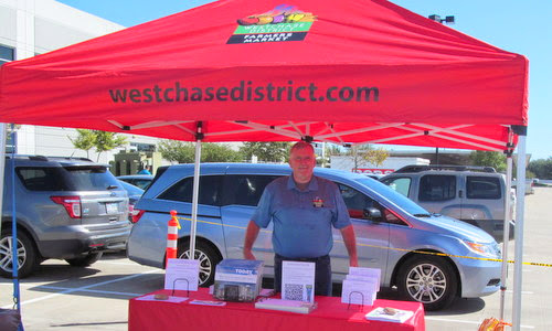 (Above: Westchase District Farmers Market Manager John Carey is ready for business.)